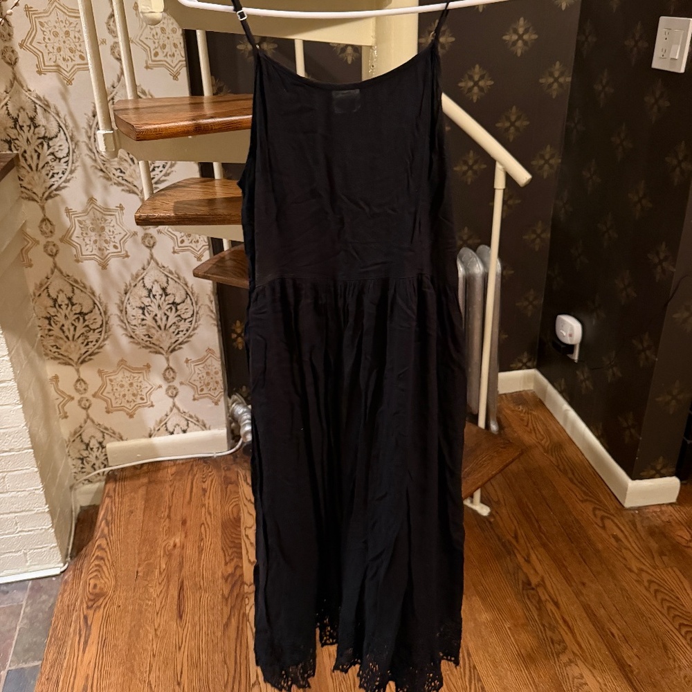 XS Black Free People Slip with Detail at Bottom